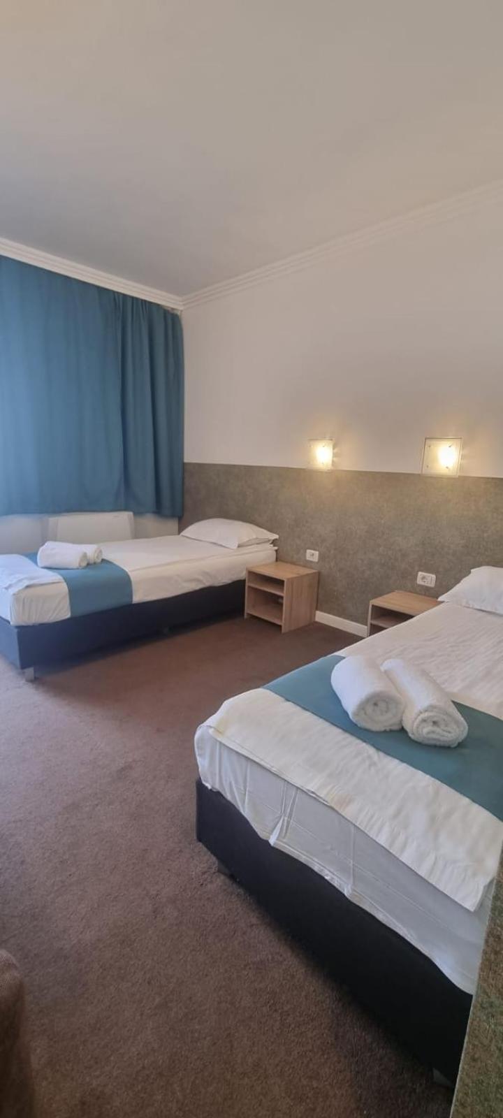 Motel Ruta 33 Arad Bagian luar foto
