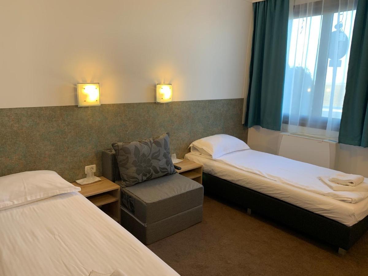Motel Ruta 33 Arad Bagian luar foto